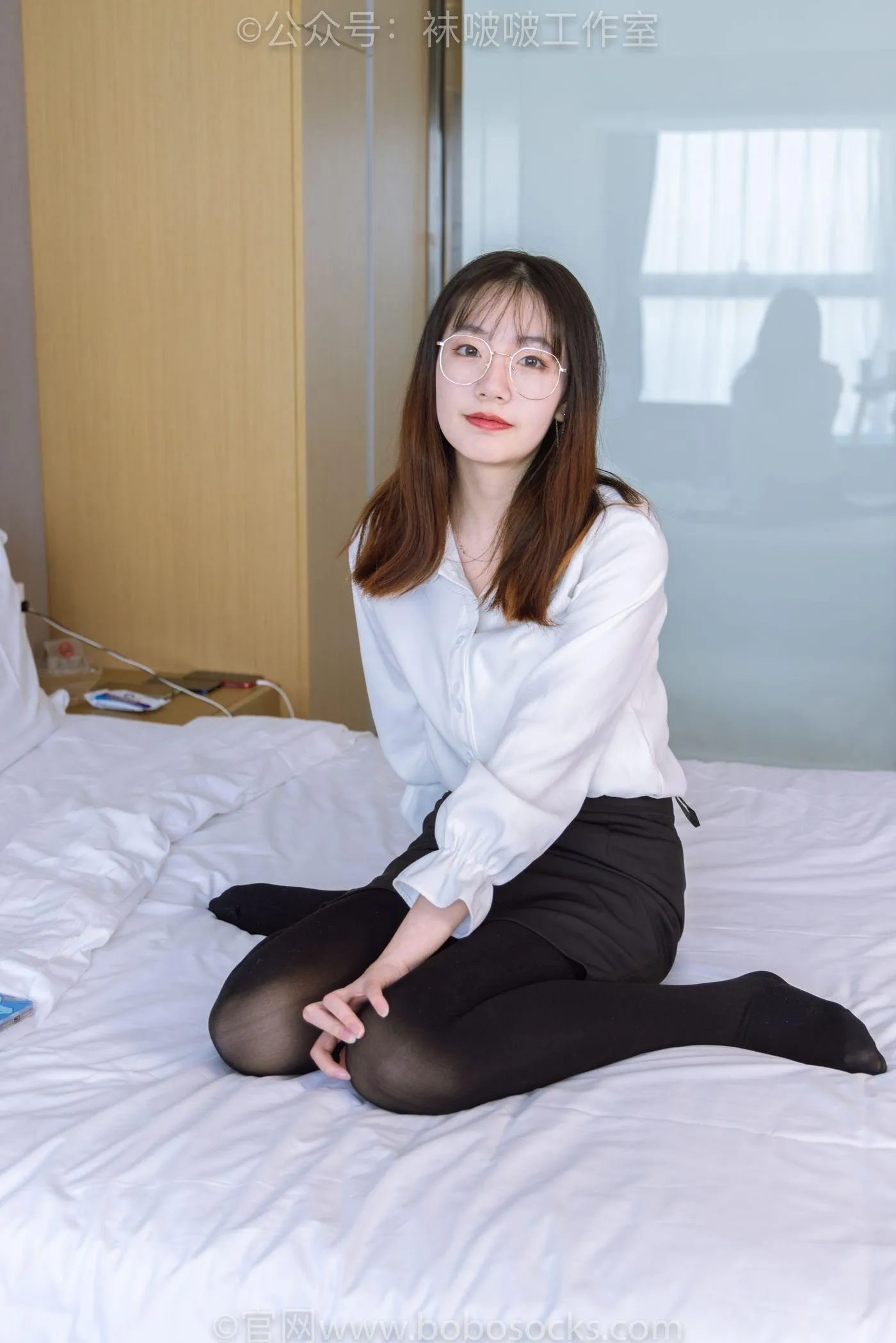 [BoBoSocks袜啵啵]NO.090 小甜豆-高跟鞋、厚黑丝 [140P]插图7